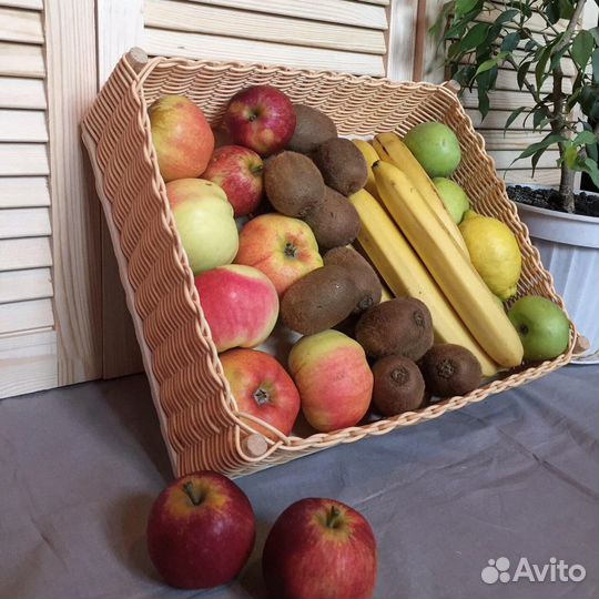 Ящики, лотки для фруктов, овощей, хлеба