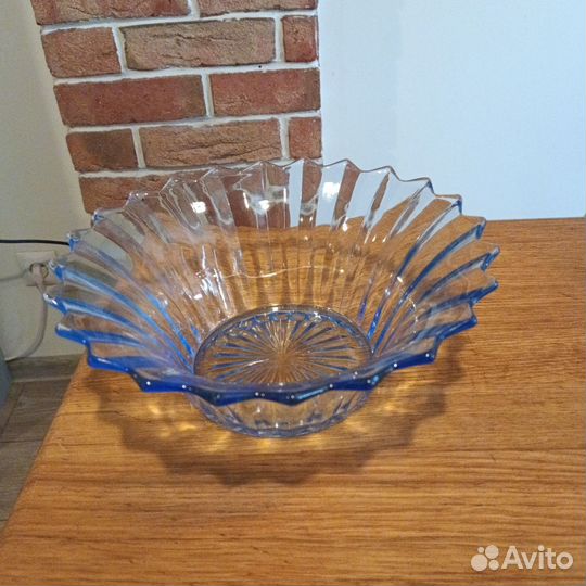 Ваза для фруктов, салатница