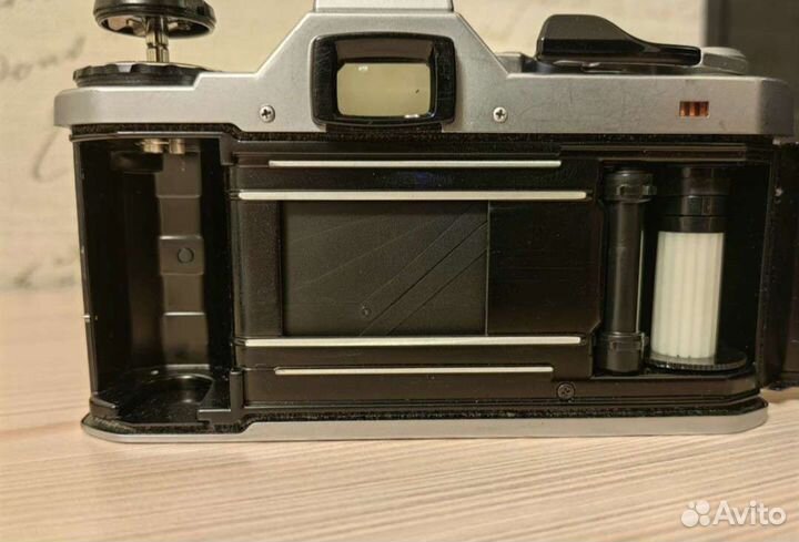 Pentax ME Super / Marexar-CX 1 : 2.8