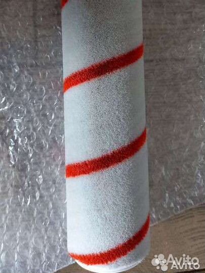 Роликовая щетка для пылесоса новая