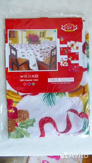 Скатерть 75*75см новая в упаковке