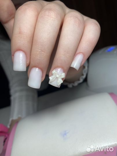 Укрепление ногтей на дому