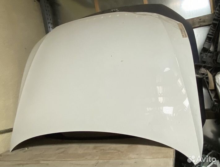 Капот Volkswagen Passat B8
