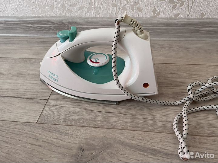 Утюг Scarlett albert