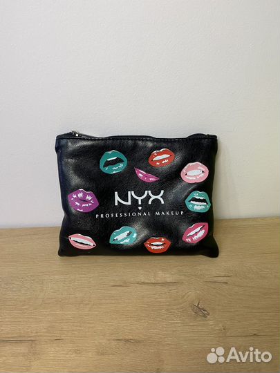 Косметичка nyx ривгош