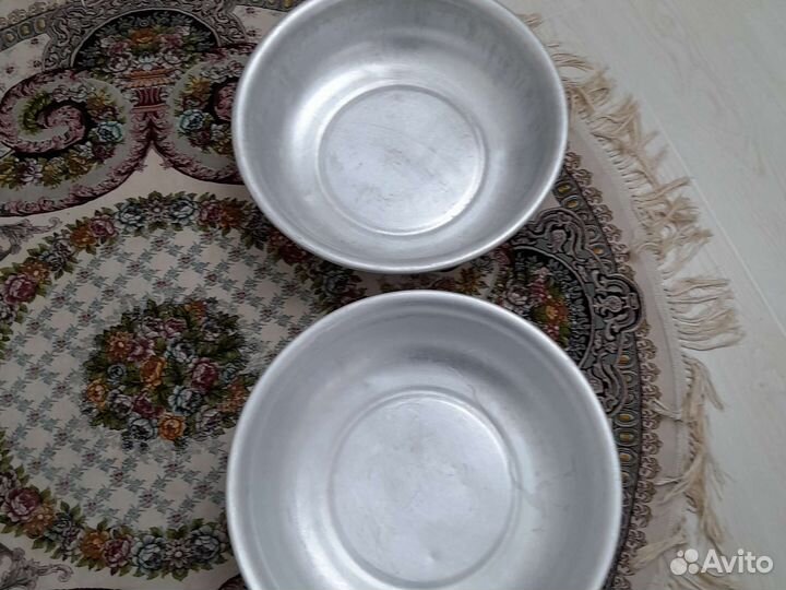 Таз эмалированный