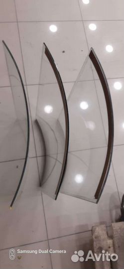 Гнутое стекло для витрины