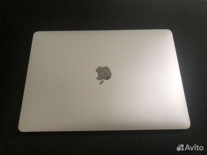 Macbook pro 13 2017 touch bar