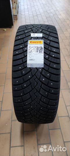 Pirelli Scorpion Ice Zero 2 285/45 R22