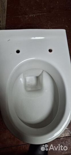 Унитаз подвесной Jika 2137.0.000.000.3