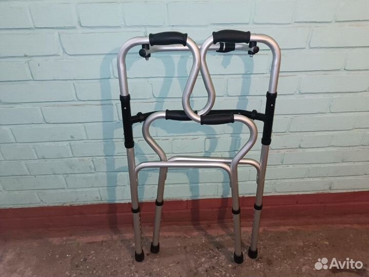 Ходунки для взрослых двухуровневые