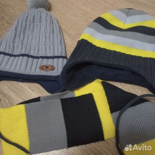 Демисезонная шапка,шарф