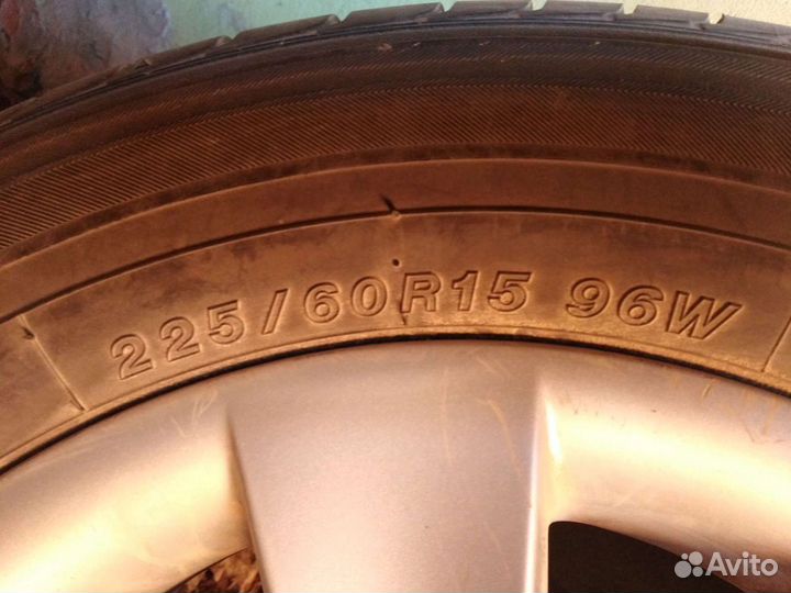 Yokohama 104ZR 225/60 R15