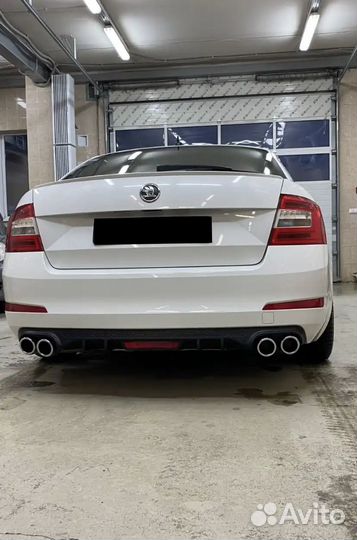 Диффузор на задний бамер Skoda Octavia рест/дорест