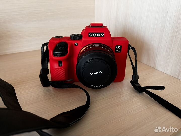 Объектив samyang 35 mm 2.8 для Sony FE