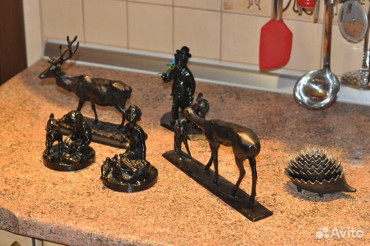 Разные предметы антиквариата