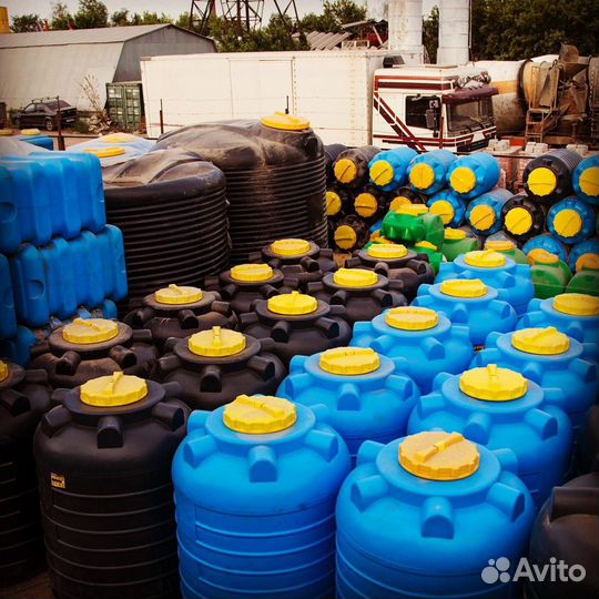 Бак для воды 500 литров с краном пластиковый