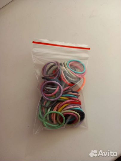 Новые резинки для волос 70 шт