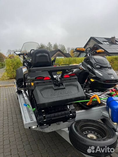 Снегоход Ski-Doo Summit Expert 850 E tec