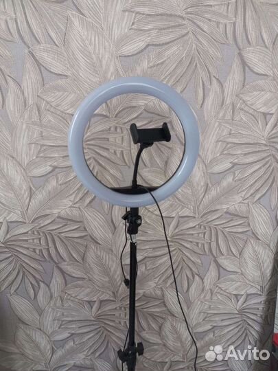 Кольцевая лампа 26 см