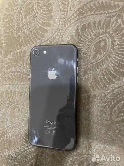iPhone 8, 64 ГБ