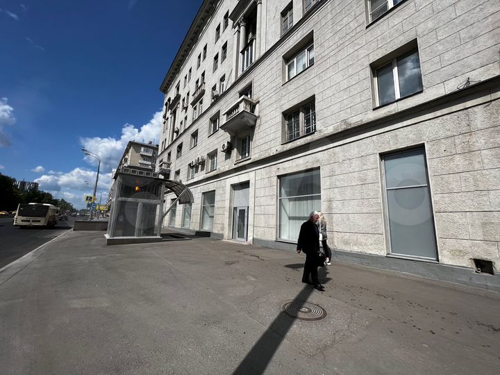 Торговая площадь, 385 м²