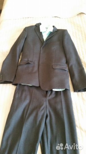 Костюм школьный