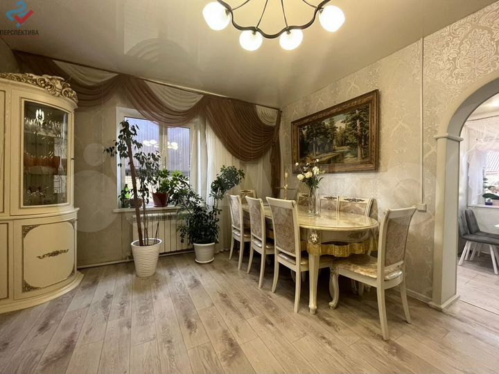 Дом 97,9 м² на участке 6 сот.