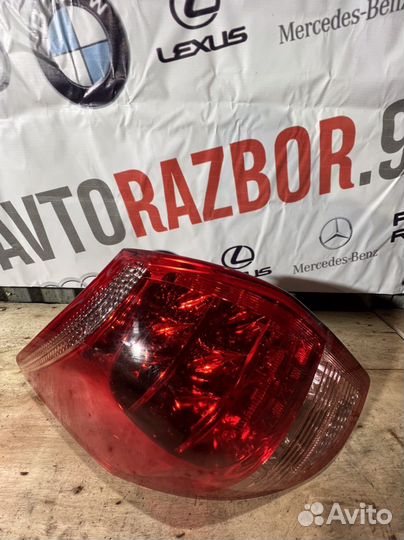 Задний фонарь на toyota rav4 a30