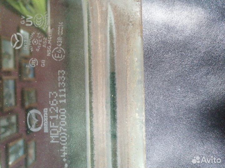 Стекло двери переднее левое Mazda 6 седан 2.2D