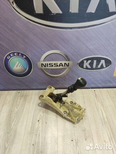 Кулиса коробки передач МКПП АКПП CVT Nissan primer