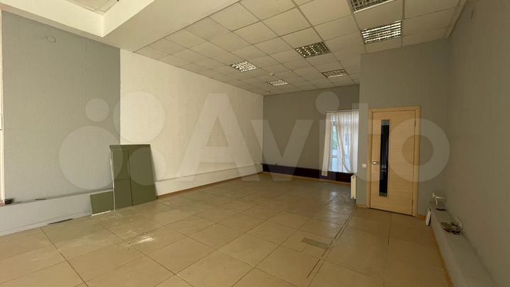 Торговая площадь, 82 м²