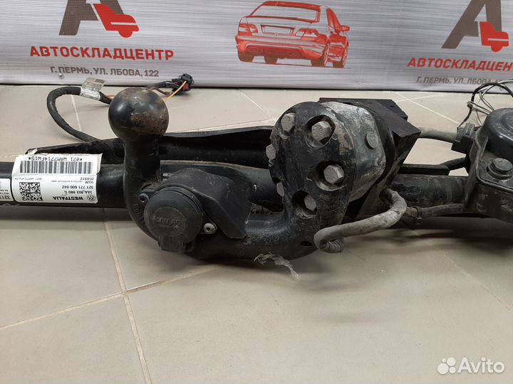 Фаркоп Volkswagen Passat B6 B7 CC Комплект