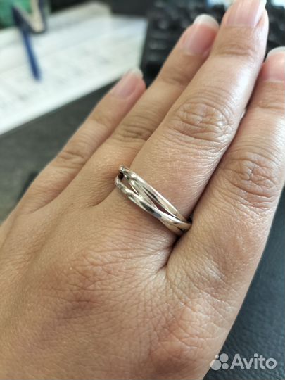 Серебряное кольцо женское