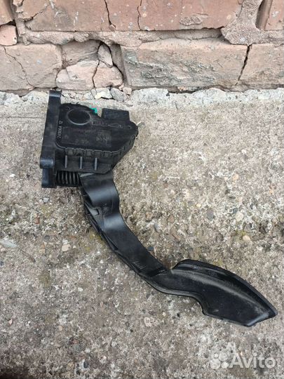 Педаль газа Opel Corsa D/Опель Корса Д