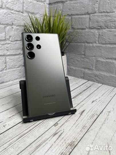 Samsung Galaxy S23 Ultra, 12/256 ГБ