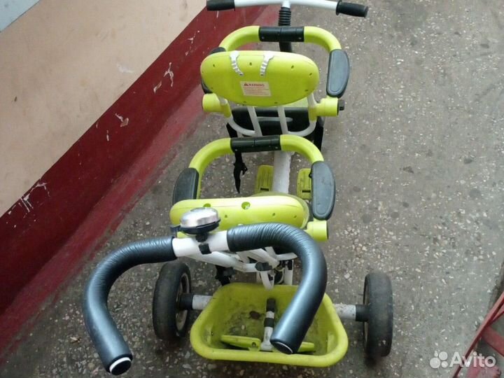 Трёхколёсный двухместный велосипед