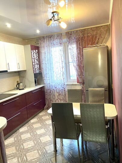 2-к. квартира, 63 м², 10/10 эт.