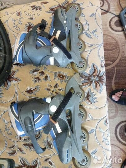 Роликовые коньки