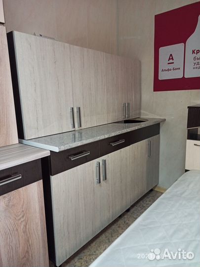 Кухонные гарнитуры