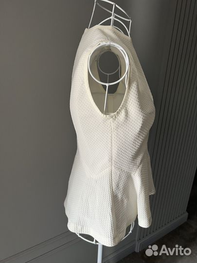 Топ с баской Sandro