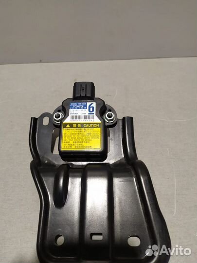 Датчик курсовой устойчивости Toyota Corolla 2011