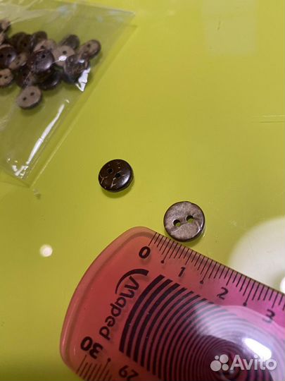 Пуговицы