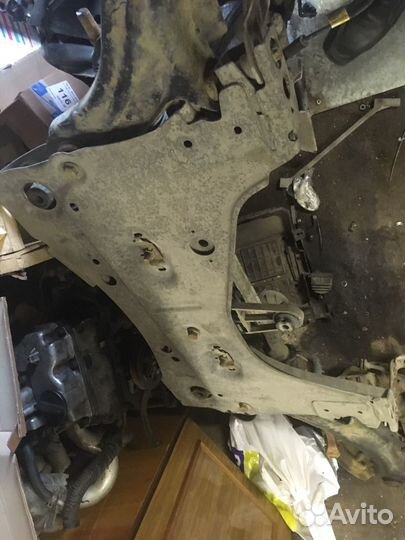 Подрамник Renault Megane 2