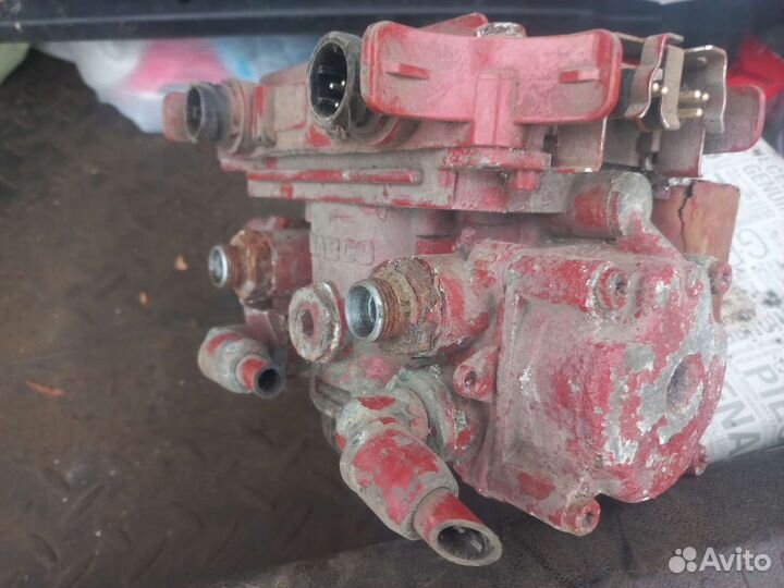 Модулятор EBS iveco stralis