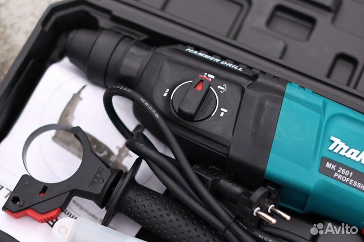 Перфоратор makita