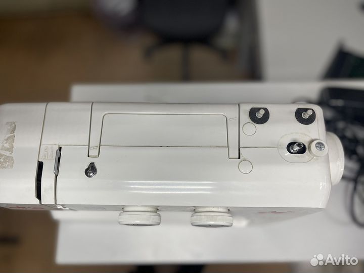 Швейная машина elna easyline12