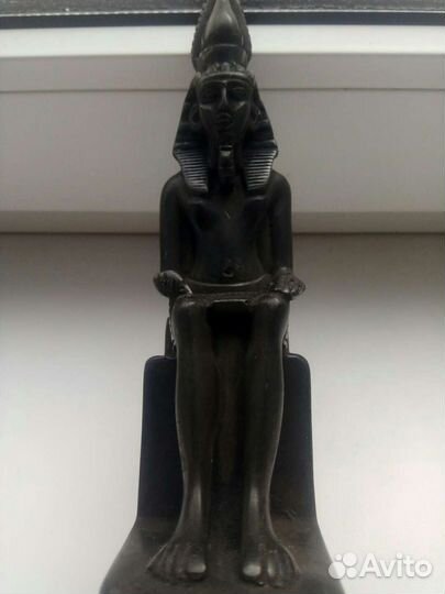 Статуэтка Египетского царя 