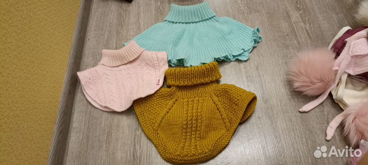 Шапки, манишки