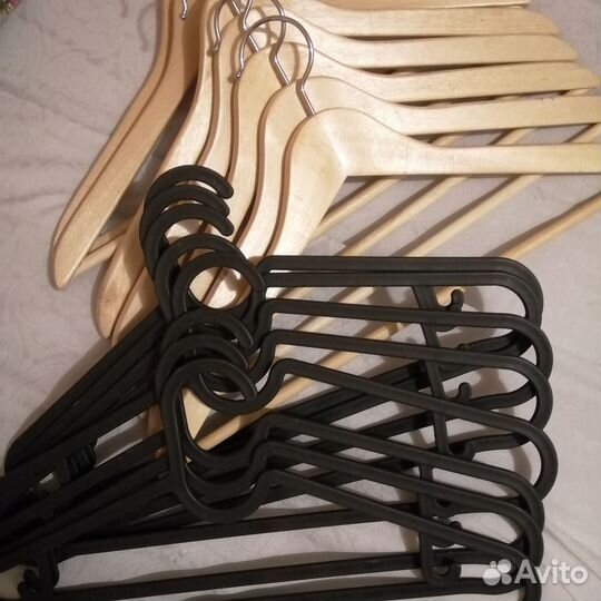Вешалки плечики IKEA